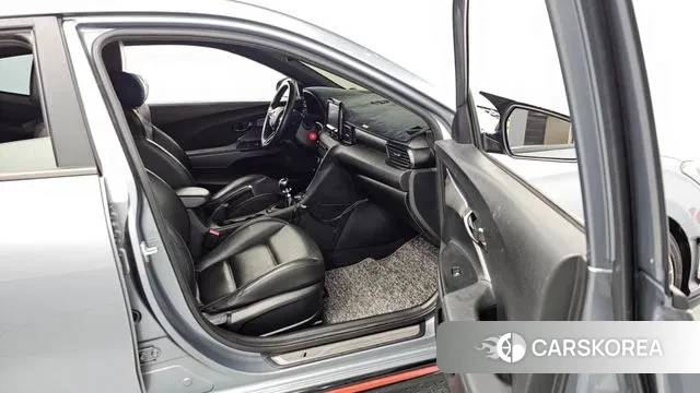 Hyundai Veloster (JS) 2018 Серебристо-серый из Кореи, фото 2