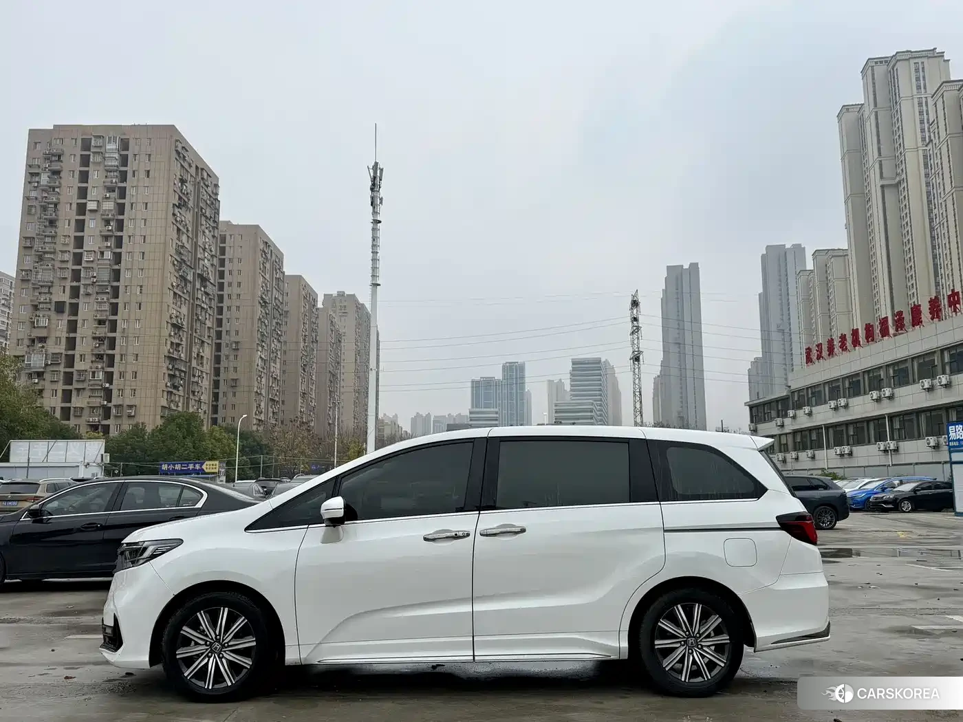 Honda Odyssey 2023 Белый из Китая, фото 2