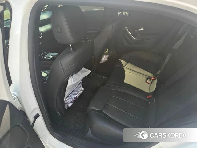 Mercedes-Benz A-Class W177 2021 Белый из Кореи, фото 2
