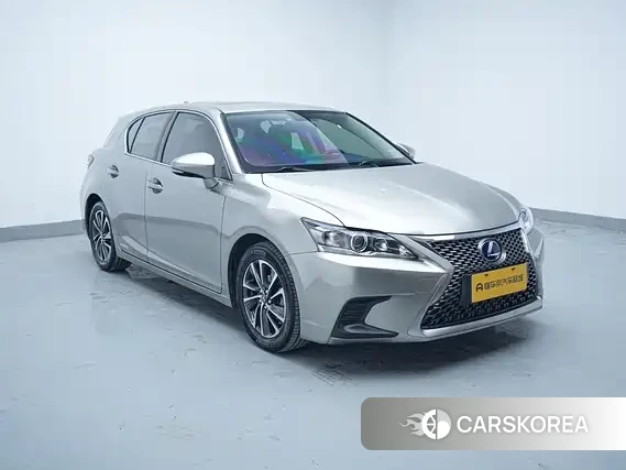 Lexus CT 2018 Silver/gray из Китая, фото 3