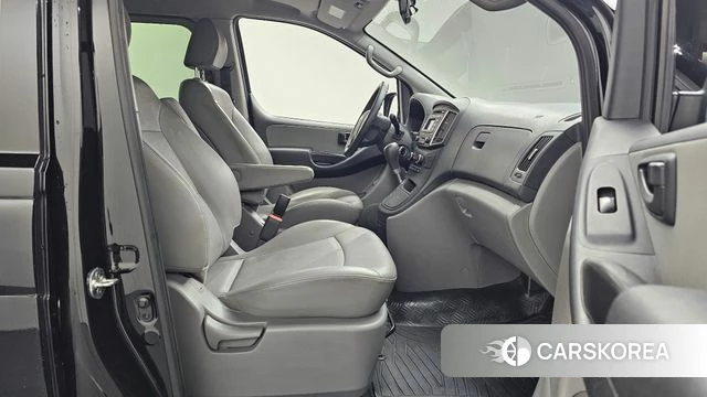 Hyundai The New Grand Starex 2020 Черный из Кореи, фото 2