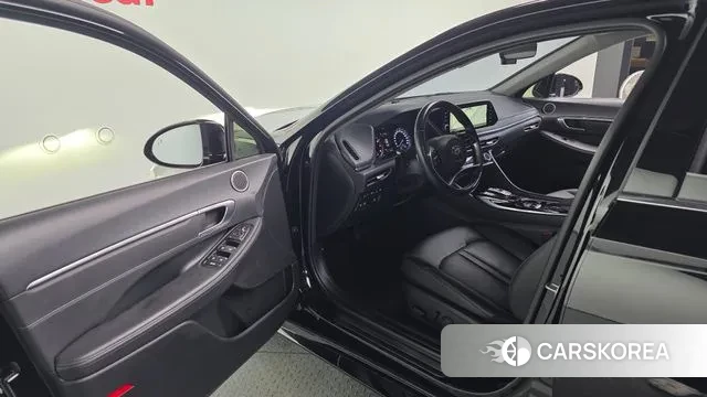 Hyundai Sonata (DN8) 2022 Черный из Кореи, фото 2