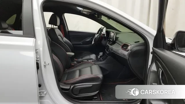 Hyundai i30 (PD) 2019 Белый из Кореи, фото 2