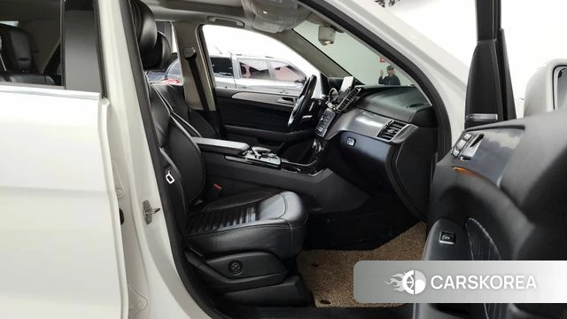 Mercedes-Benz GLE - Class W166 2018 Белый из Кореи, фото 2