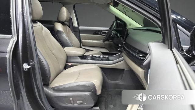 Kia The New Carnival 4th Generation 2024 Серый из Кореи, фото 2