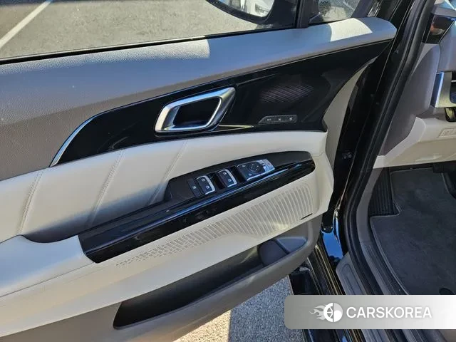 Kia Carnival 4th generation 2021 Черный из Кореи, фото 2