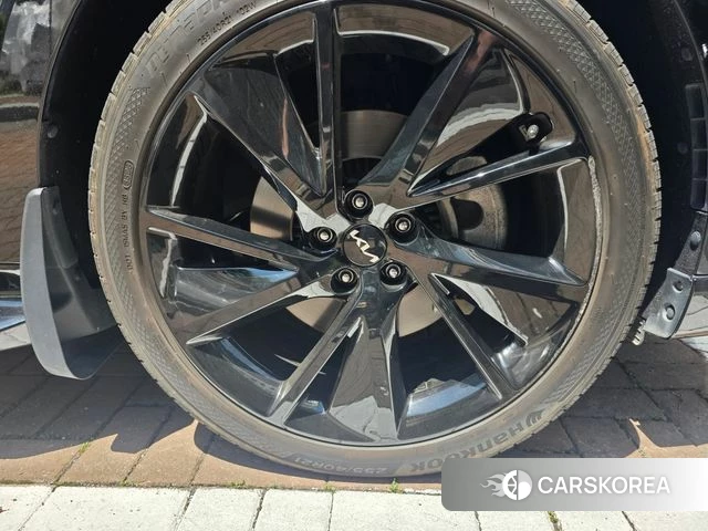 Kia Carnival 4th generation 2023 Черный из Кореи, фото 2