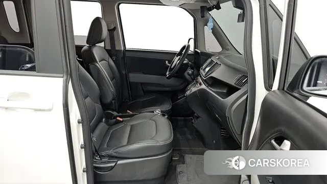 Kia The New Kia Ray 2023 Черный из Кореи, фото 2