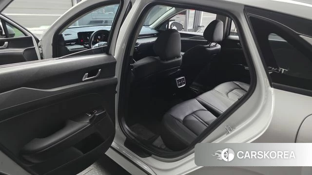 Kia The New K5 3rd generation 2024 Белый из Кореи, фото 2