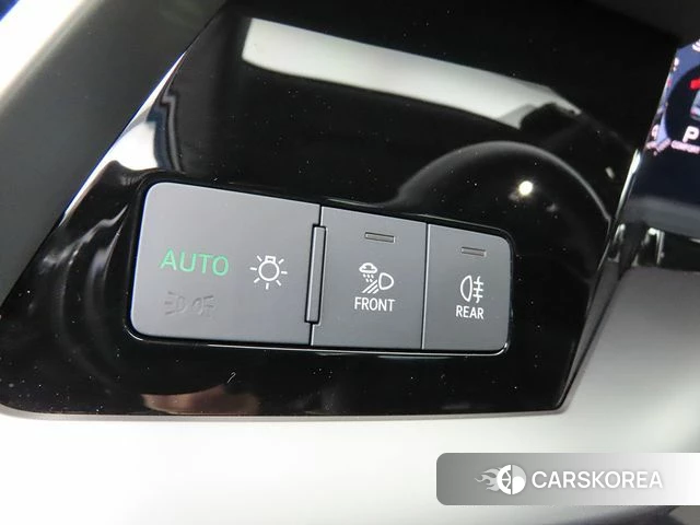 Audi A3 (8Y) 2023 Синий из Кореи, фото 2