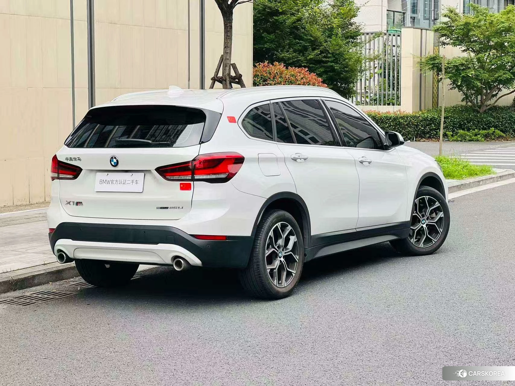 BMW X1 2021 Белый из Китая, фото 2