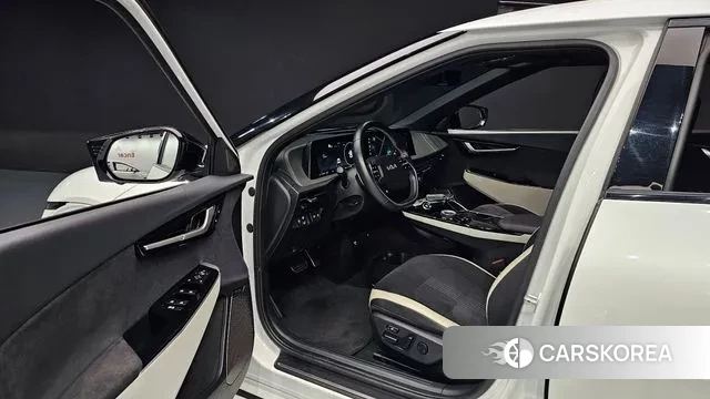 Kia EV6 2022 Белый из Кореи, фото 2