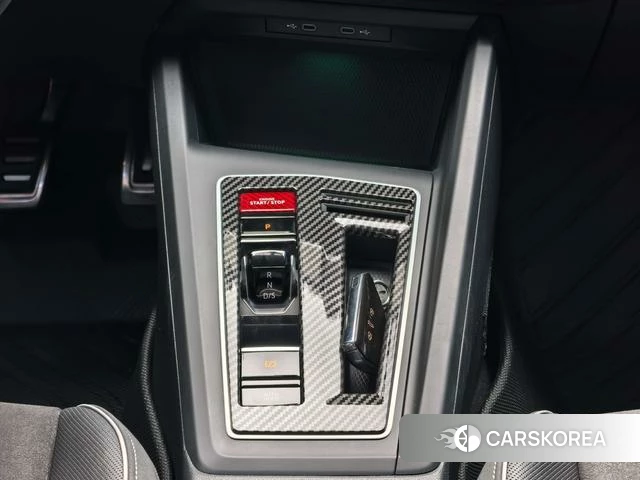 Volkswagen Golf 2024 Серебристо-серый из Китая, фото 2