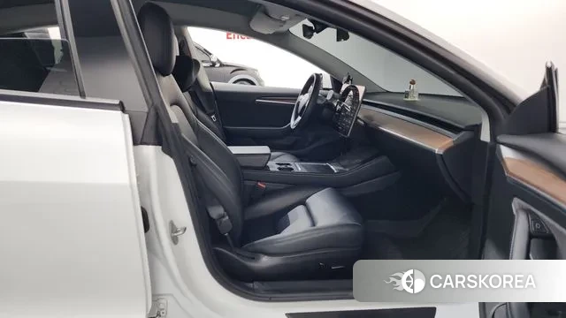 Tesla Model 3 2022 Белый из Кореи, фото 2