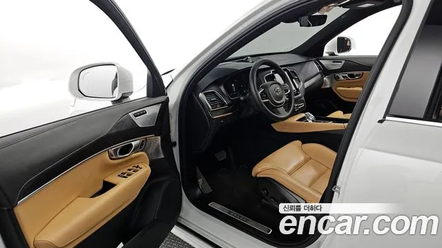 Volvo XC90 second Generation 2023 Белый из Кореи, фото 2