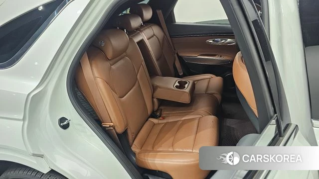Genesis GV70 2022 Белый из Кореи, фото 2