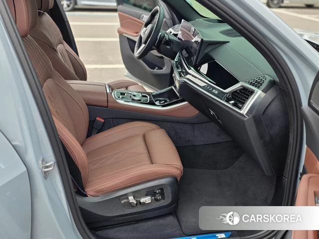 BMW X5 (G05) 2026 Цвет галактики из Кореи, фото 2