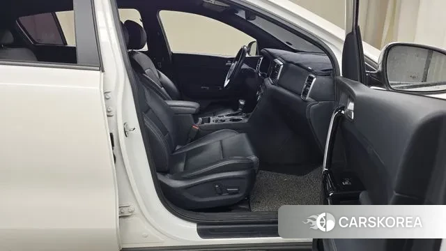 Kia Sportage The Bold 2021 Белый из Кореи, фото 2