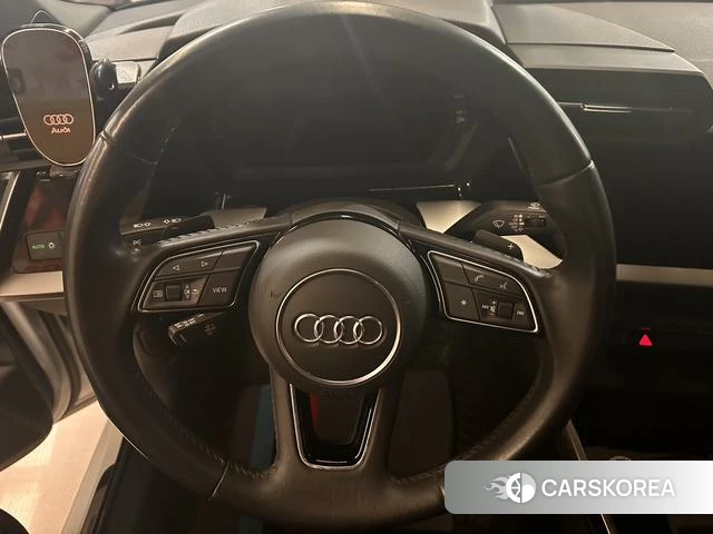 Audi A3 2021 Белый из Китая, фото 2