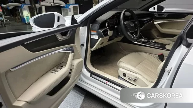 Audi A7 (4K) 2021 Белый из Кореи, фото 2