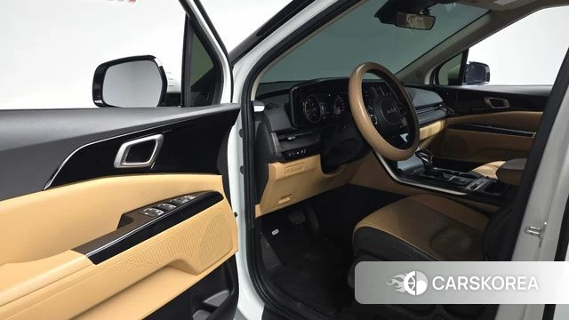 Kia Carnival 4th generation 2023 Белый из Кореи, фото 2