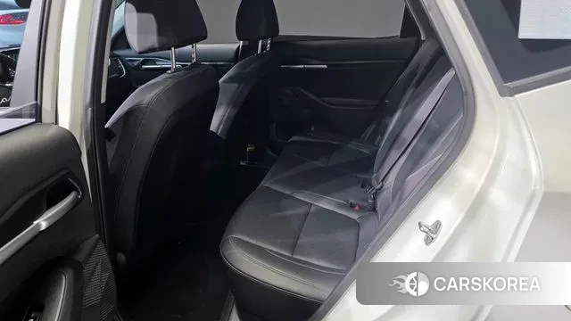 Kia Seltos 2021 Белый из Кореи, фото 2