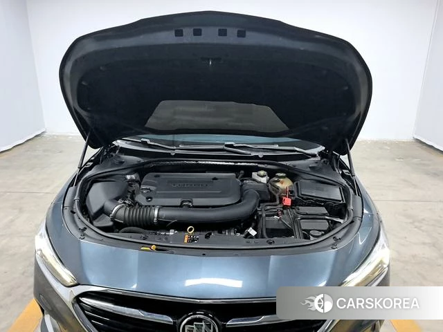 Buick Lacrosse 2020 Темно-серый из Китая, фото 2