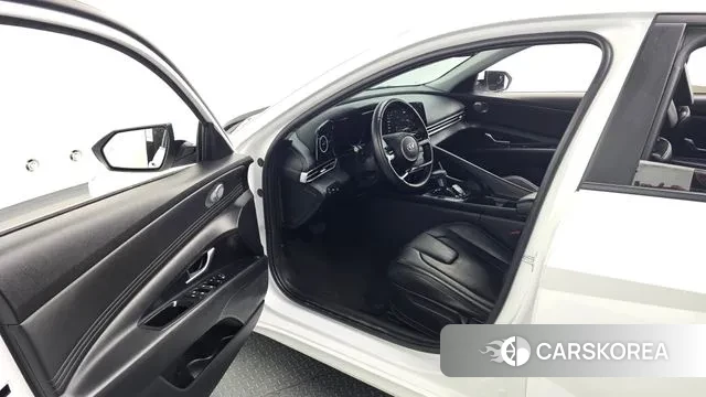 Hyundai Avante (CN7) 2021 Белый из Кореи, фото 2