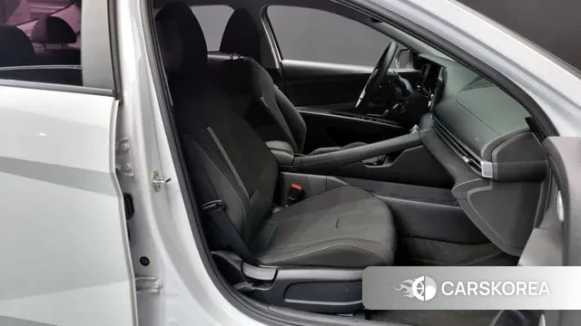 Hyundai Avante (CN7) 2021 Белый из Кореи, фото 2