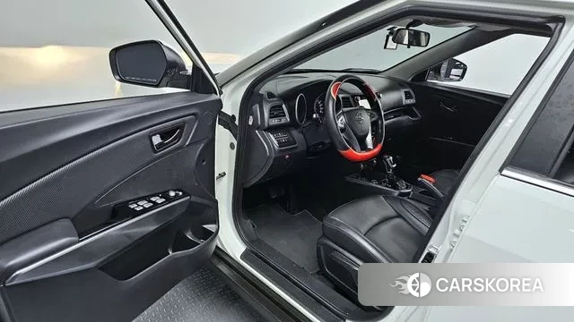 Ssangyong Tivoli Armor 2019 Белый из Кореи, фото 2