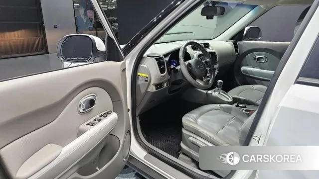 Kia Soul EV 2018 Белый из Кореи, фото 2