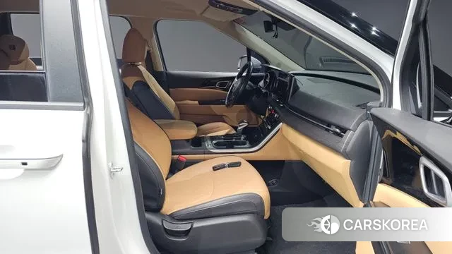 Kia Carnival 4th generation 2022 Белый из Кореи, фото 2