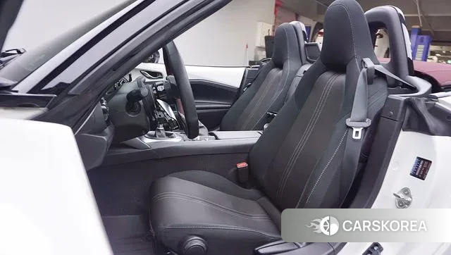 Mazda MX-5 MIATA 2021 Белый из Кореи, фото 2