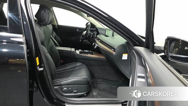 Genesis Electrified G80 (RG3) 2022 Черный из Кореи, фото 2