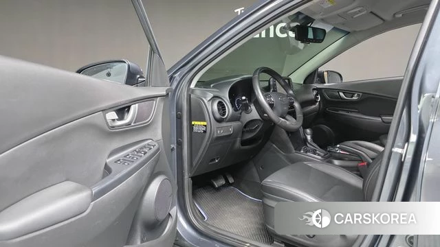 Hyundai Kona 2018 Серый из Кореи, фото 2