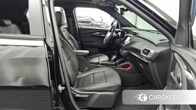 Chevrolet (GM Daewoo) Trailblazer 2022 Черный из Кореи, фото 2