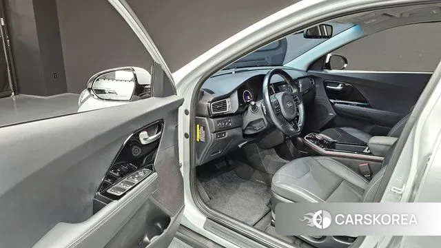 Kia Niro EV 2020 Серебряный из Кореи, фото 2