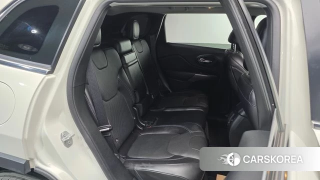Jeep Cherokee (KL) 2018 Белый из Кореи, фото 2