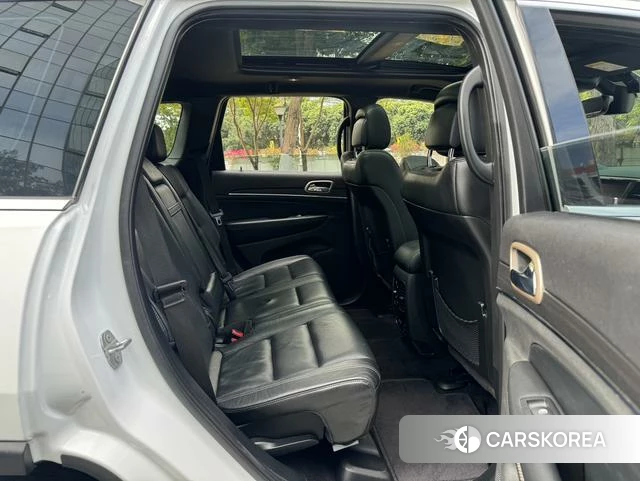 Jeep Grand Cherokee (imported) 2018 Белый из Китая, фото 2