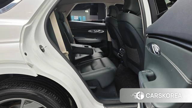 Genesis Electrified GV70 2022 Белый из Кореи, фото 2