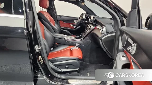 Mercedes-Benz GLC-Class X253 2020 Черный из Кореи, фото 2