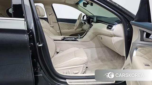 Genesis The New G70 2023 Серый из Кореи, фото 2