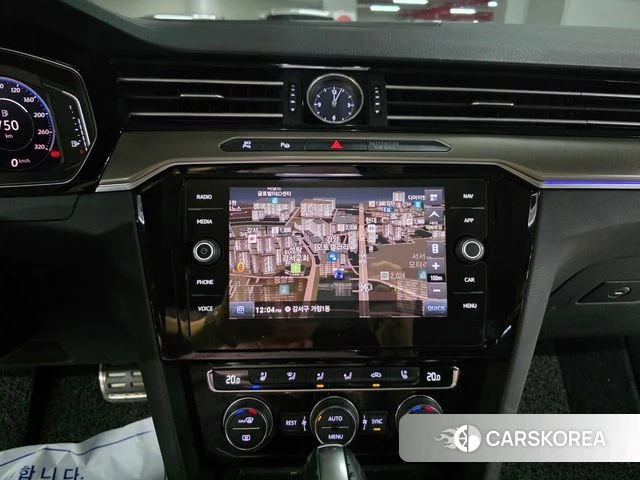 Volkswagen Arteon 2020 Серебристо-серый из Кореи, фото 2