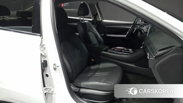 Hyundai Sonata (DN8) 2021 Белый из Кореи, фото 2