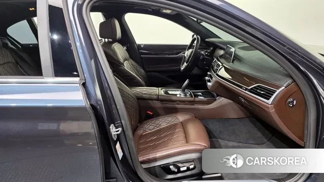 BMW 7 Series (G11) 2020 Серый из Кореи, фото 2