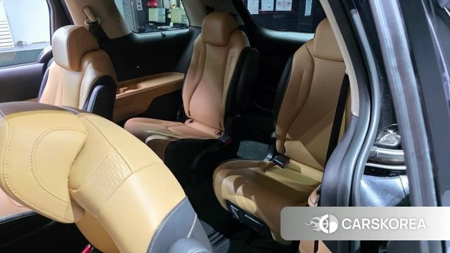 Kia Carnival 4th generation 2021 Серый из Кореи, фото 2