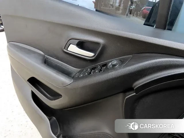 Chevrolet (GM Daewoo) The New Trax 2018 Белый из Кореи, фото 2