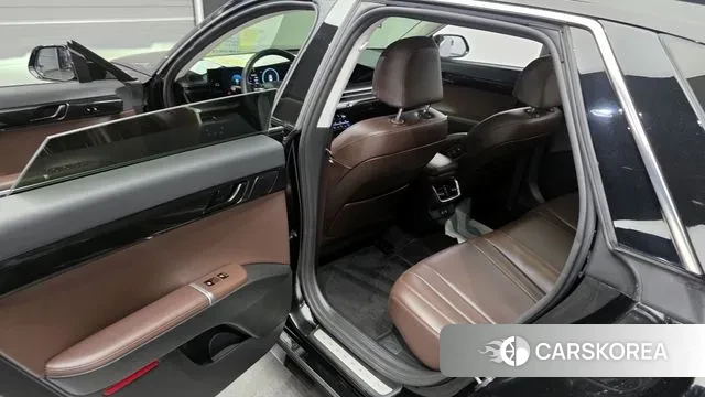 Hyundai Grandeur Hybrid (GN7) 2023 Черный из Кореи, фото 2