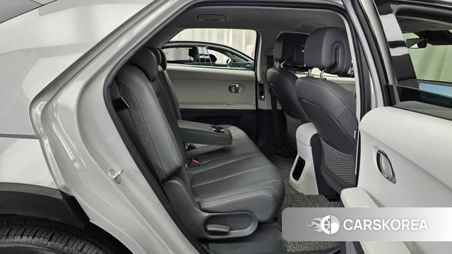 Hyundai Ionic 5 2023 Серебристо-серый из Кореи, фото 2