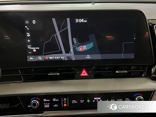 Kia Sportage 5th Generation Hybrid 2023 Серебристо-серый из Кореи, фото 2